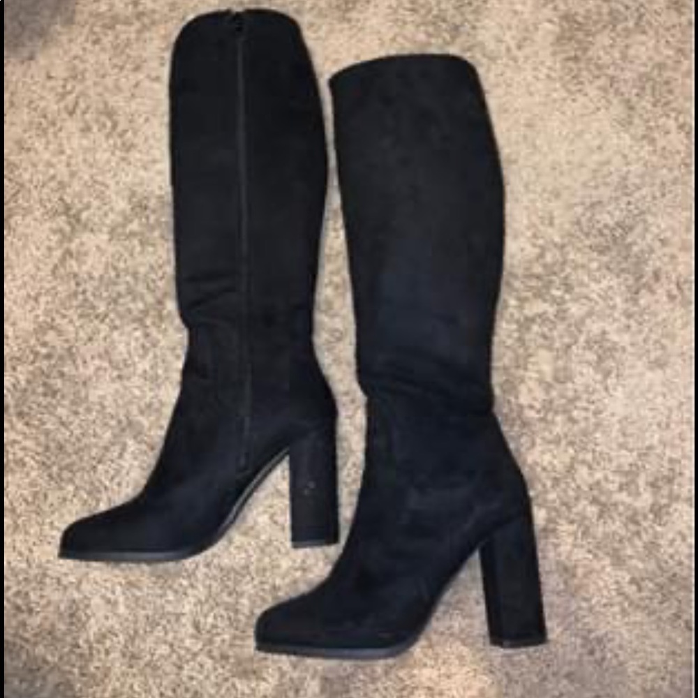 Black suede boots